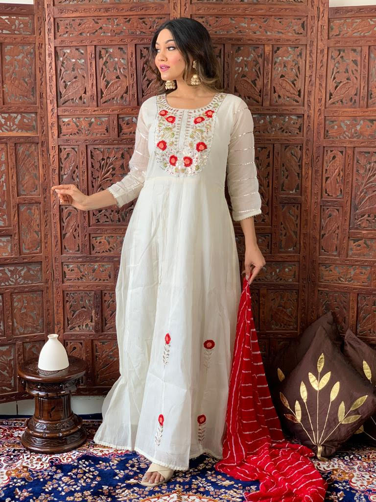 Buy Indian Pakistani Long Frock Anarkali Kurti Gown White Color Wedding  Frock Style Kurti Salwar Suit Reception Wedding Anarkali Online in India -  Etsy